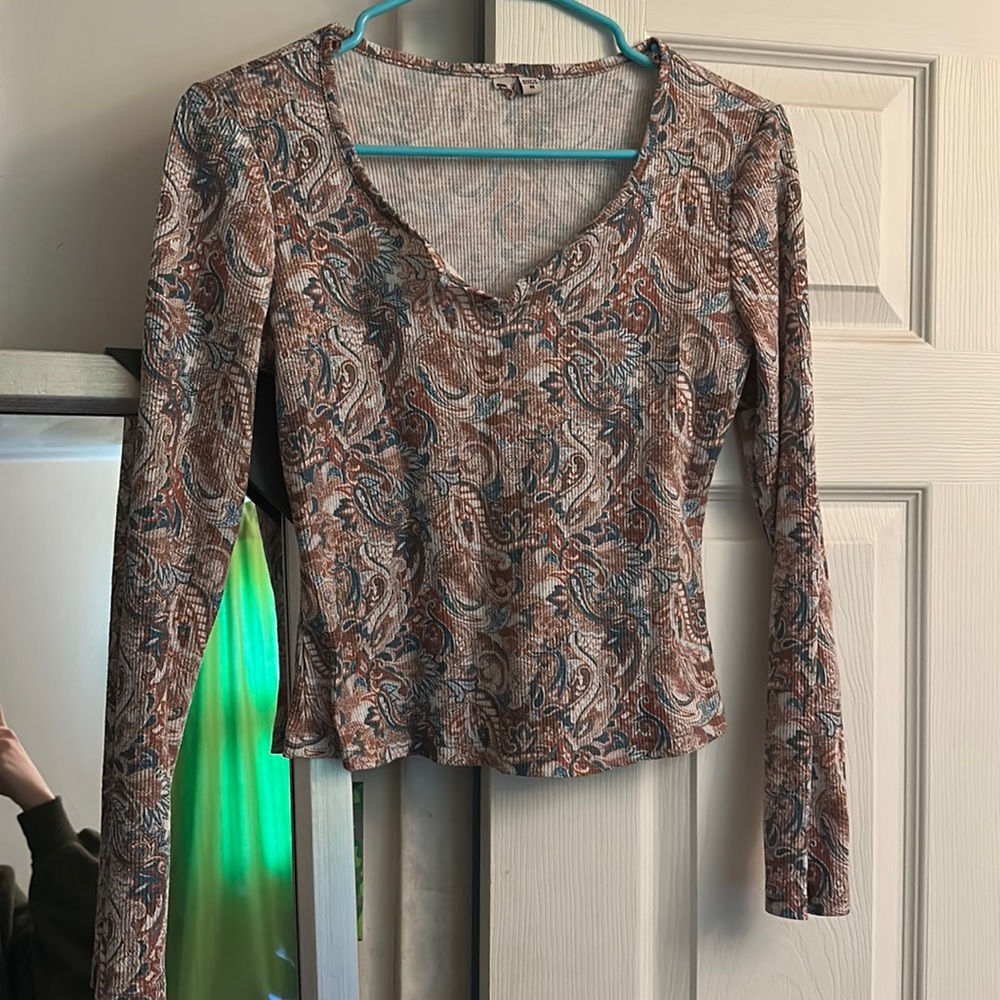 Long sleeve shirt